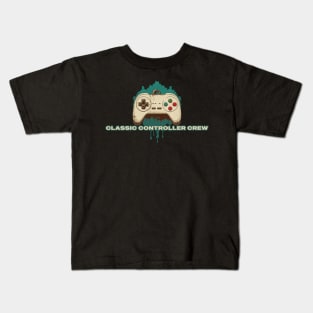 Classic Controller Crew. Vintage gaming. Retro gamepad Kids T-Shirt